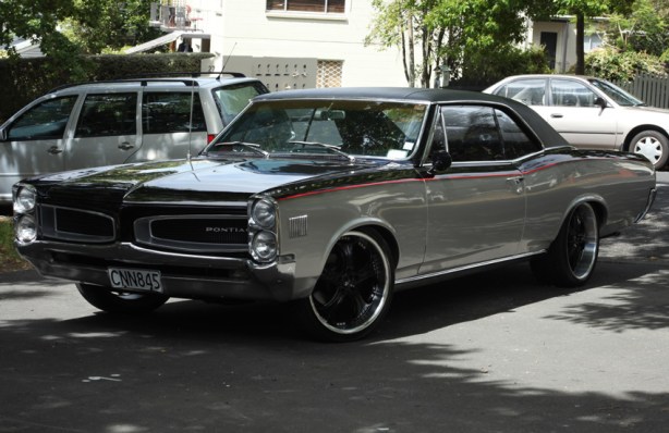 Pontiac 3